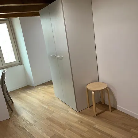 アパート Ground Stone *