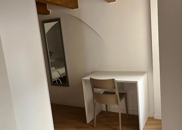 Ground Stone Apartment Bari